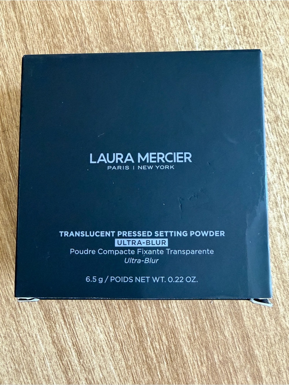 Laura Mercier Ultra-Blur Translucent Pressed Setting Powder with Puff -  New